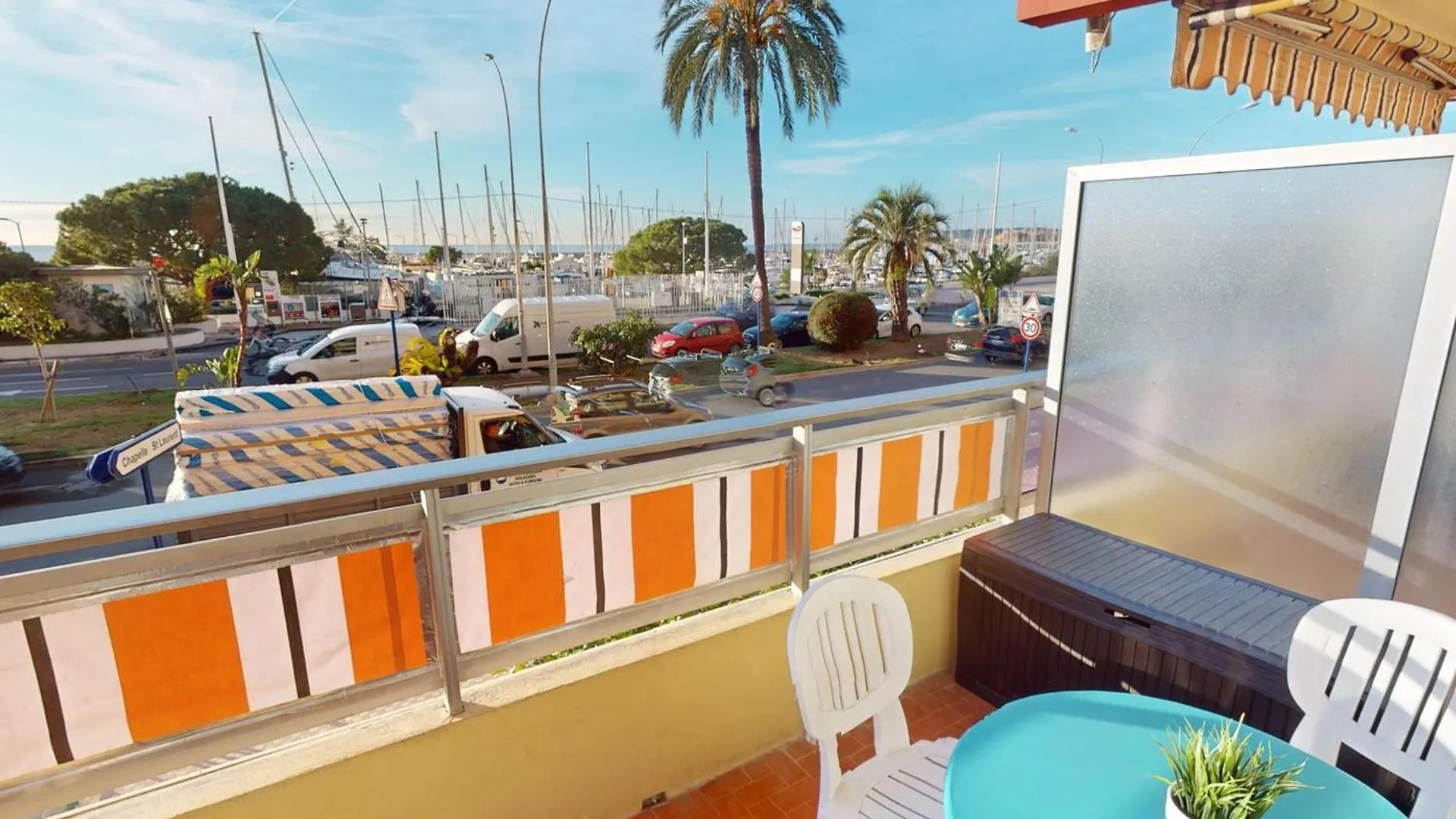 Studio Avec Terrasse Pres De La Mer, Animaux Admis - Fr-1-196-369 Menton Apartment
